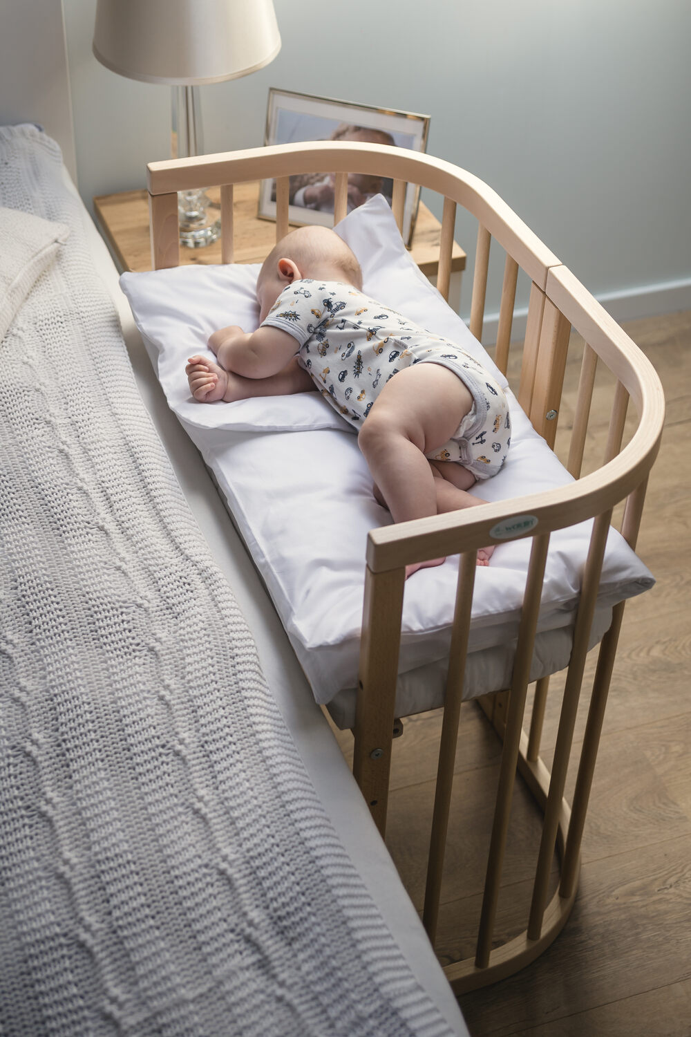 Waldin hotsell bedside cot